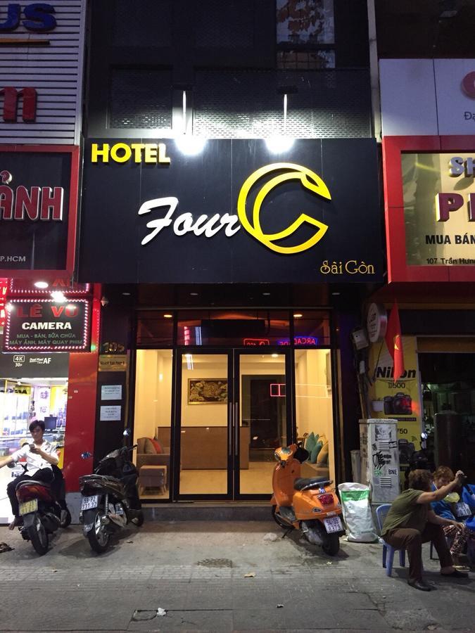 Four C Central Hotel Хошимін Екстер'єр фото